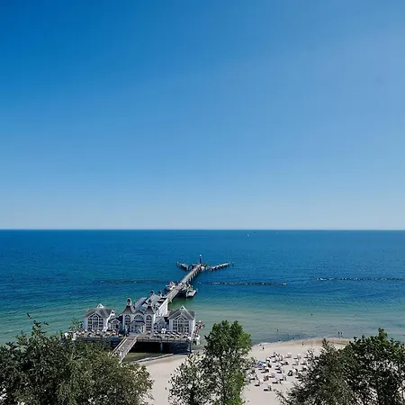 Pool Und Sauna Mit Meerblick, Direkt An Der Seebruecke - First 3 8 * Sellin (Rugen)